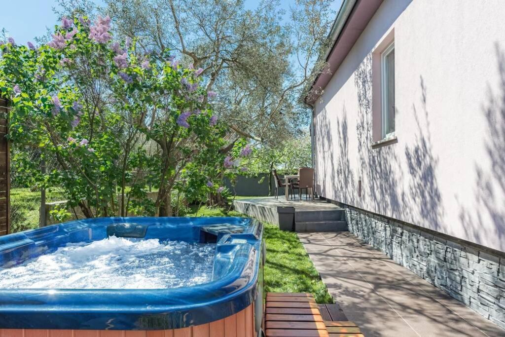 House Pelini Villa Pula Buitenkant foto