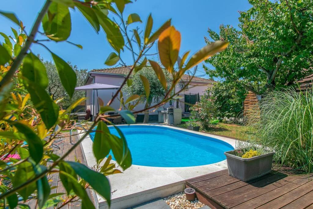 House Pelini Villa Pula Buitenkant foto